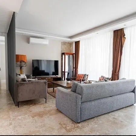 アパート Ares Yalikavak